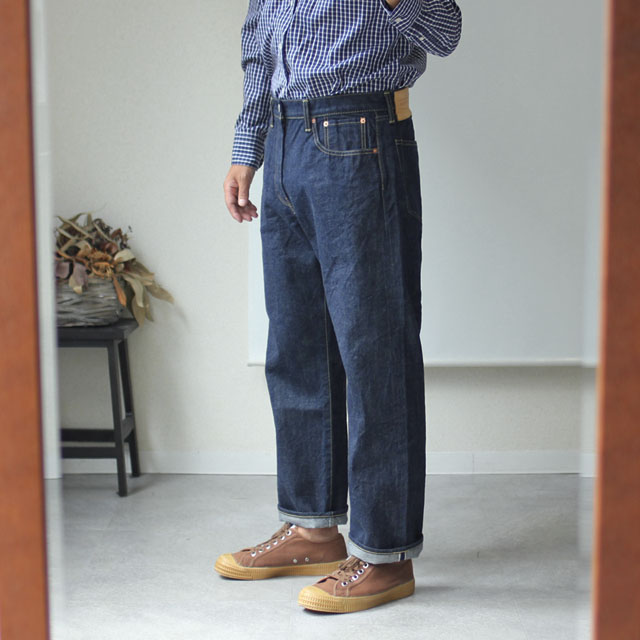 HAND ROOM / Wide Fit 5 Pocket Jeans - Indigo Fuzz